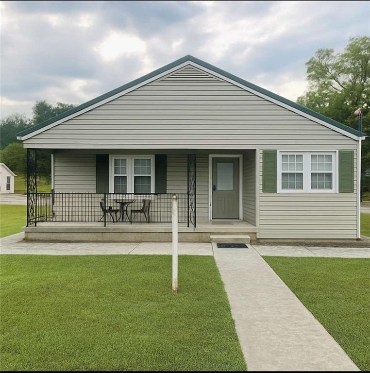 Charming Commercial/Office Opportunity in the Heart of Summerville - Directly across from Dollar General and directly beside Complete Cash with over 75 feet of road frontage! Discover a versatile 3-room, 1-bath property with kitchen and basement at 10534 Commerce St, Summerville, GA 30747-previously used as a professional office. Perfect for small businesses, creatives, or an owner-occupant seeking an affordable footprint close to downtown conveniences. Highlights: Flexible floor plan: three private rooms ideal for offices, treatment rooms, or client meeting spaces Full kitchen for staff breaks or light prep One bathroom for client and team use Basement adds storage, files/equipment space, or potential expansion Street-front presence with easy access for clients and deliveries Convenient Summerville location near dining, retail, and services Bring your vision-this property offers a solid foundation for a boutique practice, consulting firm, studio, or administrative headquarters. Whether you're launching, right-sizing, or relocating, 10534 Commerce St delivers utility, location, and value. Interested in a tour or more details? Contact Nova Grace & Co. to schedule a private showing.
