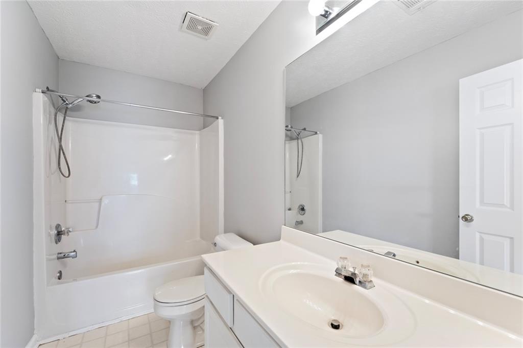 7040 Magnolia Park Lane, Norcross, Georgia image 32