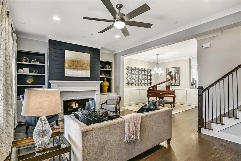 Senoia, Georgia 30276, United States, 3 Bedrooms Bedrooms, ,4 BathroomsBathrooms,Residential,Active,172482