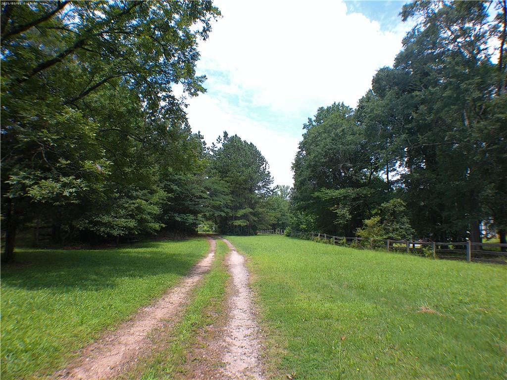 00 Mt Tabor Road