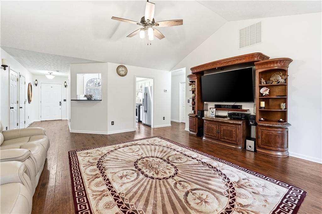 5648 Post Mill Court