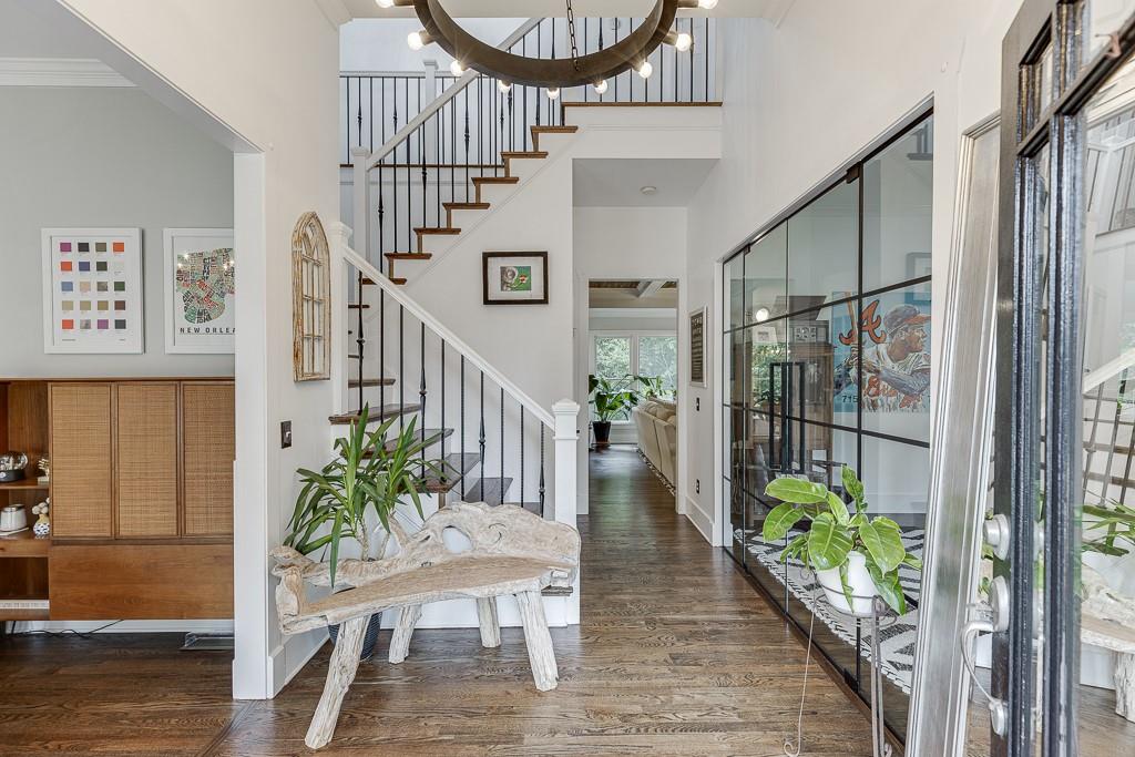 5979 Grand Loop Road