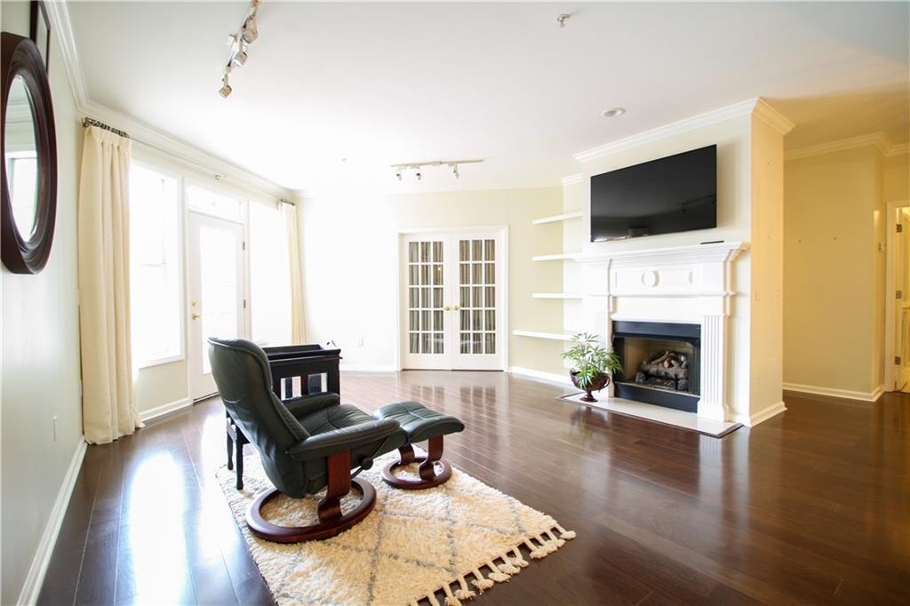 225 E Ponce De Leon Avenue 329