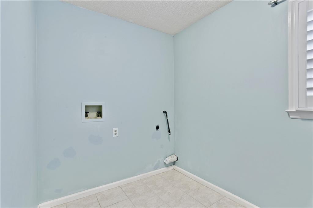 1315 Pembridge Way, Kennesaw, Georgia image 35