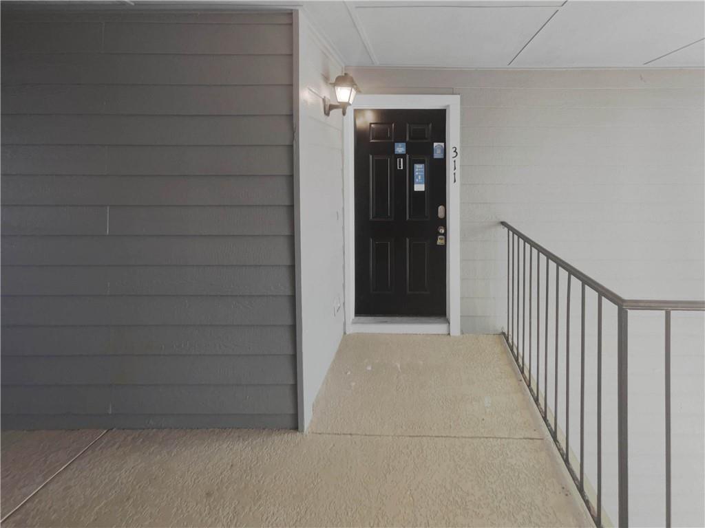 311 Granville Court, Atlanta, Georgia image 6