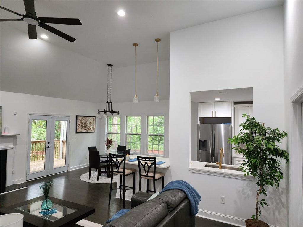 195 Burbank Drive, Atlanta, Georgia image 14