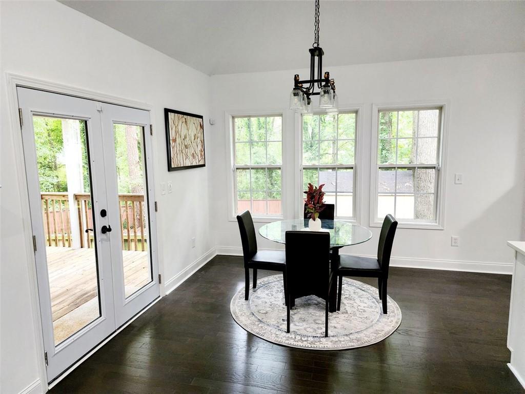 195 Burbank Drive, Atlanta, Georgia image 27