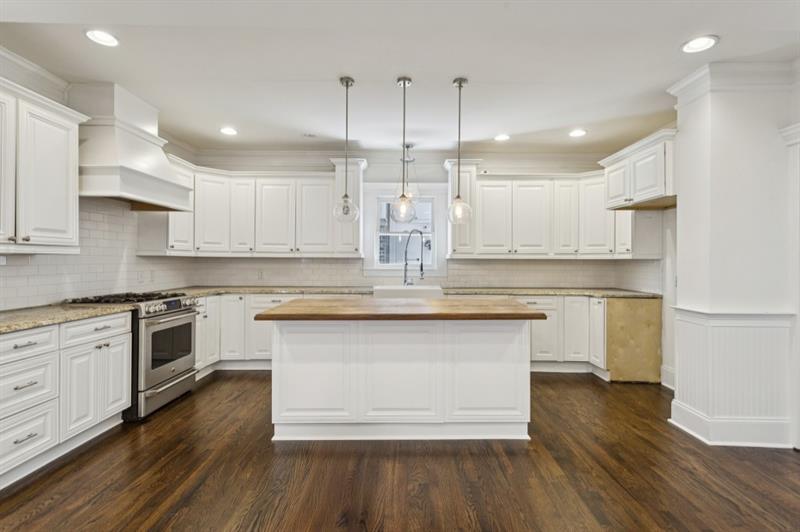 546 Highland Avenue NE