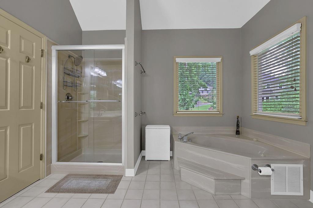 4373 Mikandy Drive, Kennesaw, Georgia image 24