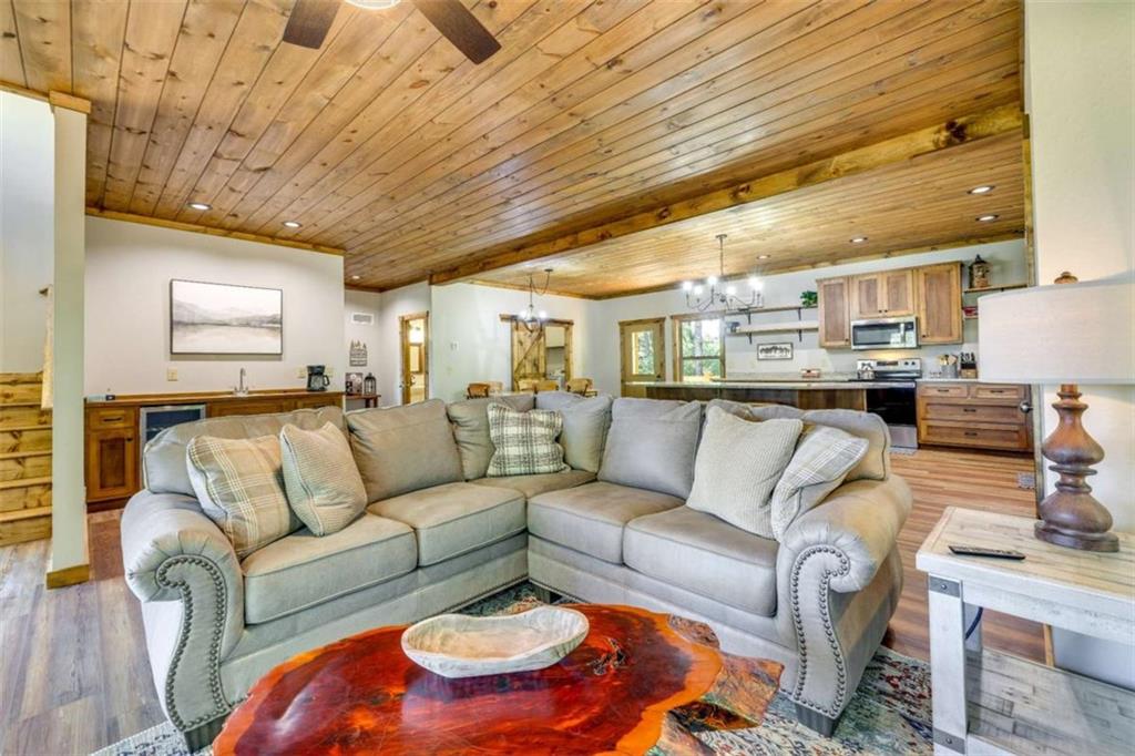 736 Mooring Drive, Ellijay, Georgia image 12