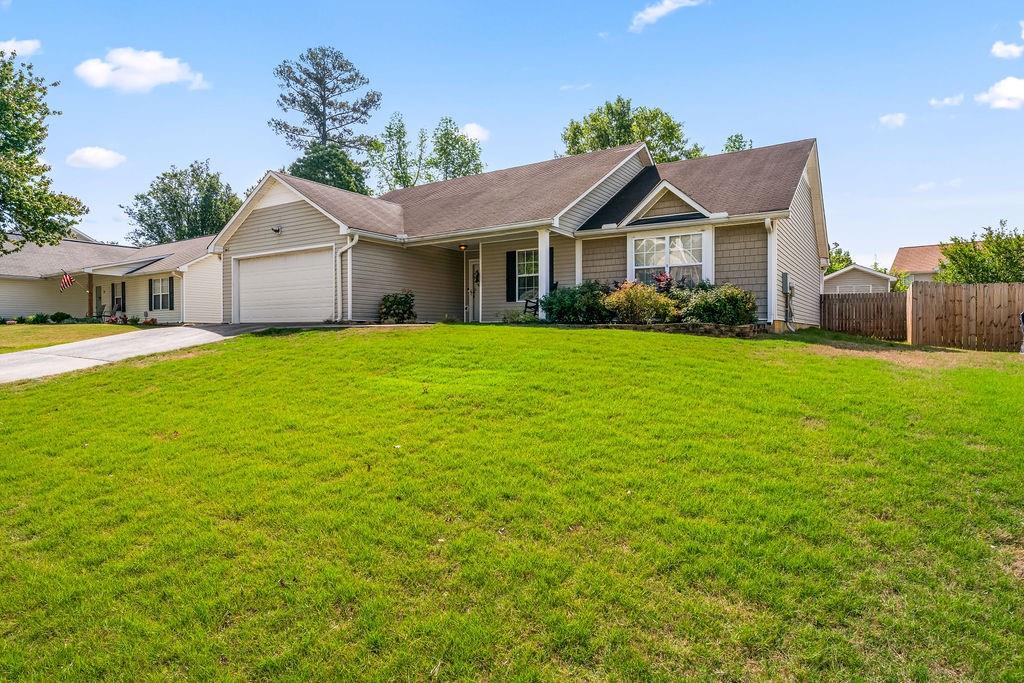 15 Trillium Trail NE