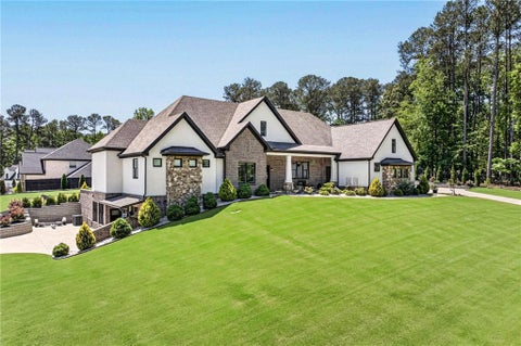Homes For Sale - 783 Blackberry Trail<br/> Lawrenceville, GA 30043