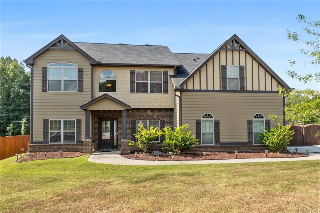 2748 Village Park Drive E