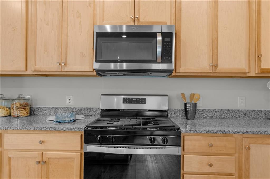 6451 Crest Brook Way, Buford, Georgia image 21