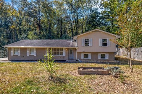 1121 Neva Drive SW Marietta GA 30060