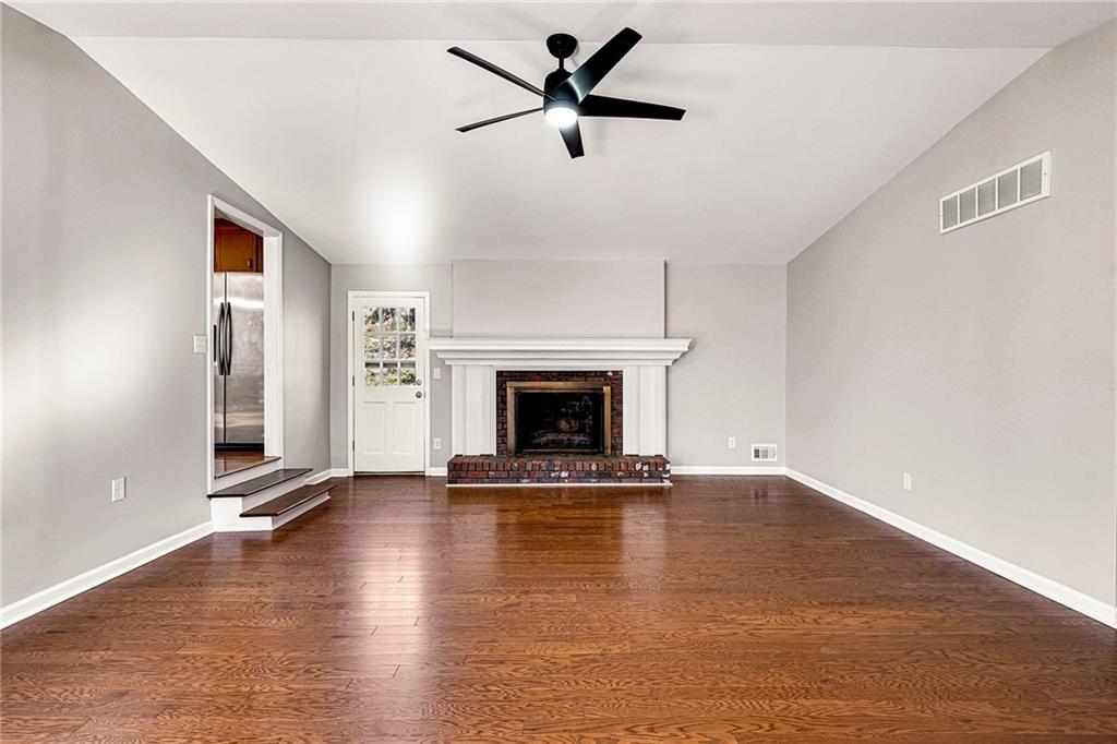 612 The General Avenue