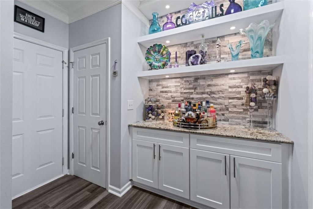 925 Pierce Ivy Court