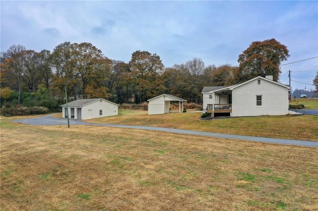 5125 Dahlonega Highway