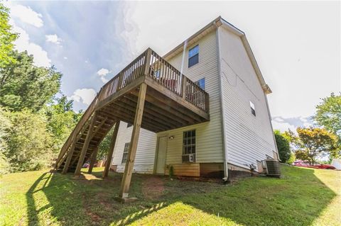 A home in Mcdonough