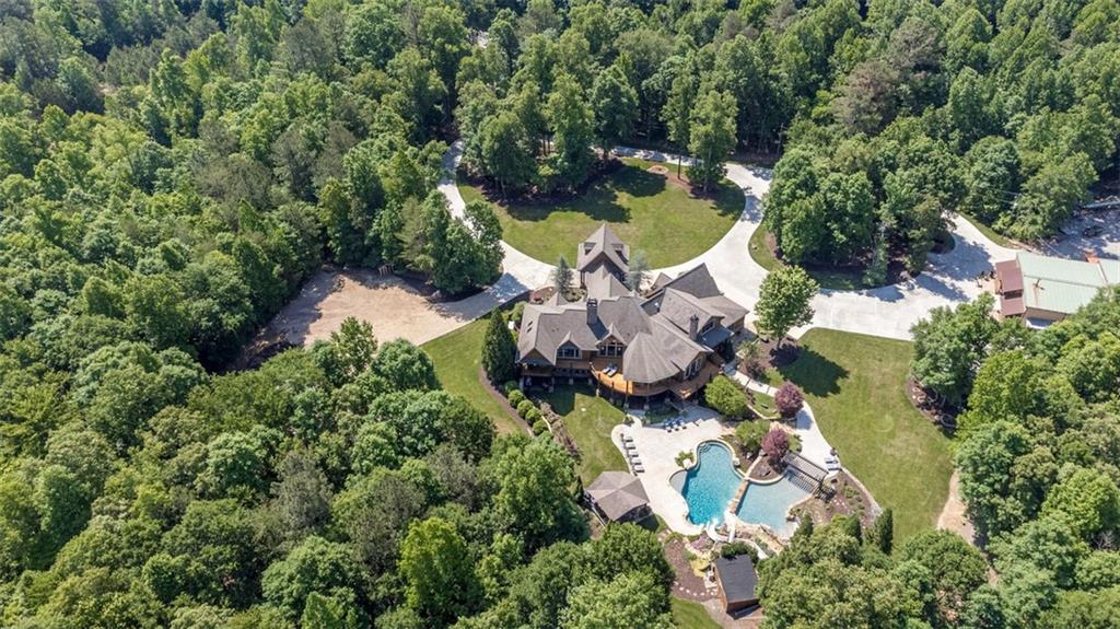 Ultra Luxurious Estate