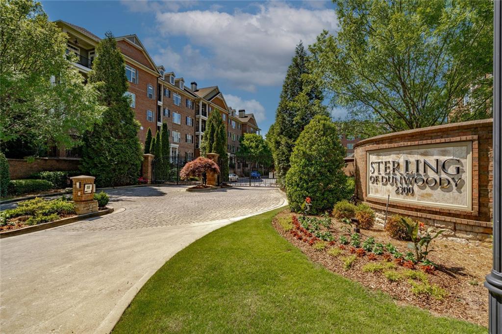Sterling of Dunwoody - Residential