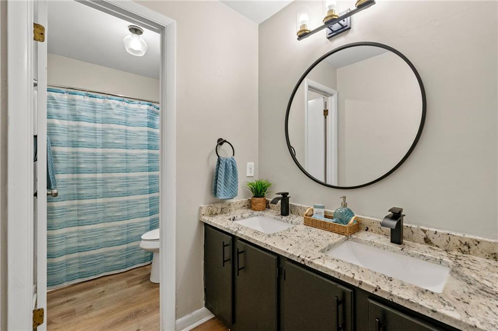 Willow Point - Residential