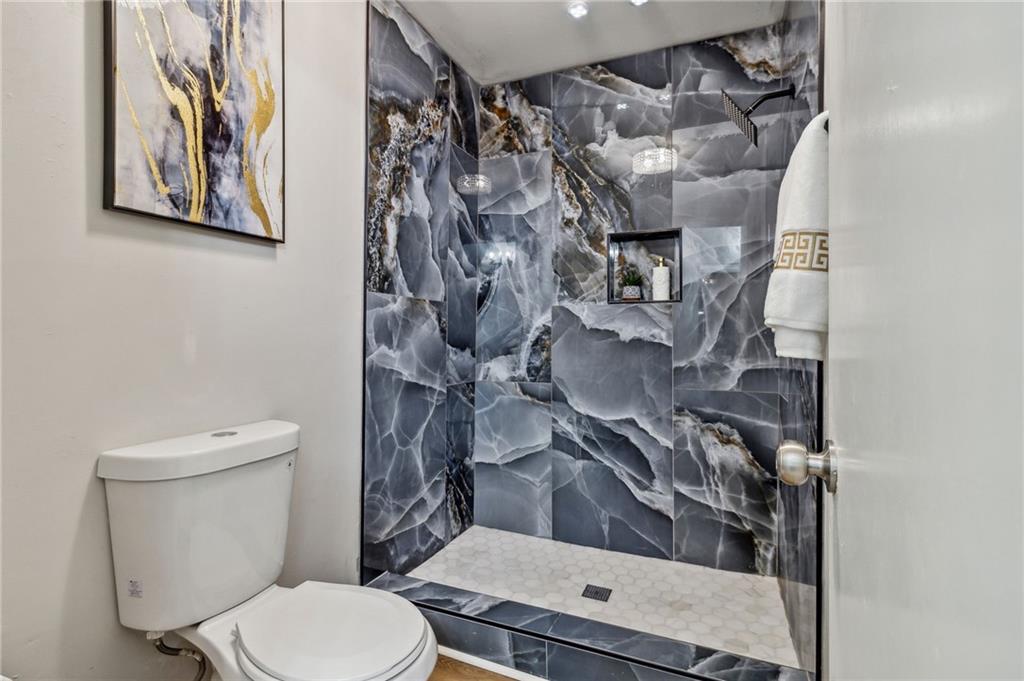Willow Point - Residential