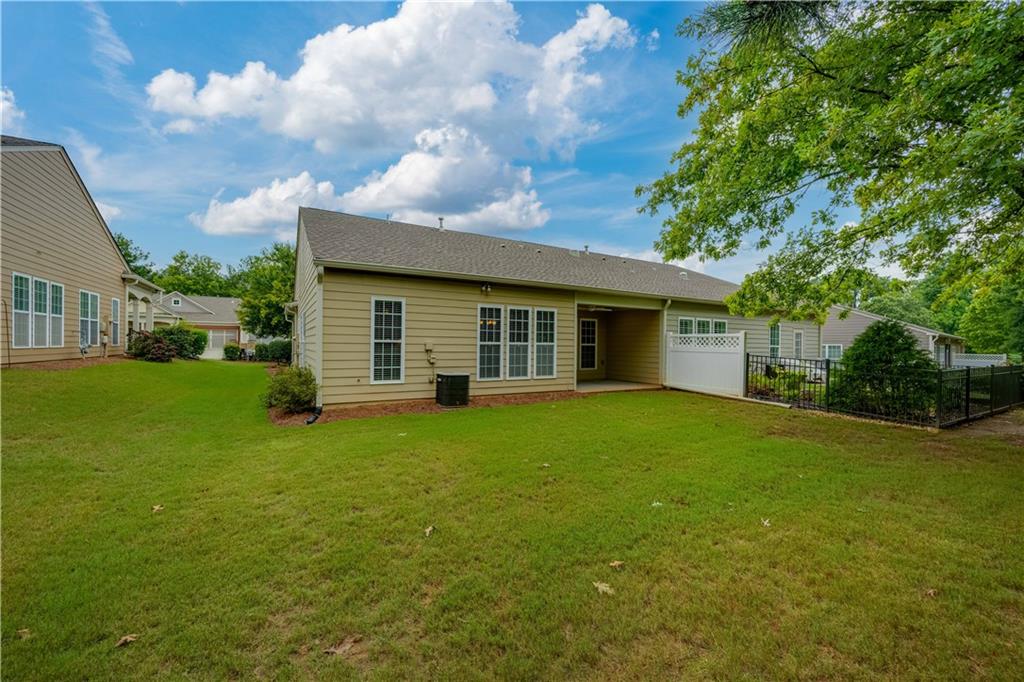 6128 Longleaf Drive, Hoschton, Georgia image 28