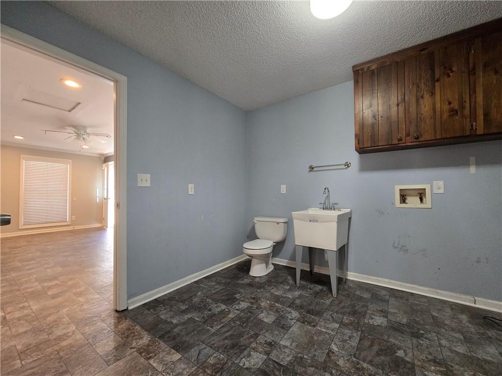 5685 Mccoy Road, Acworth, Georgia image 23