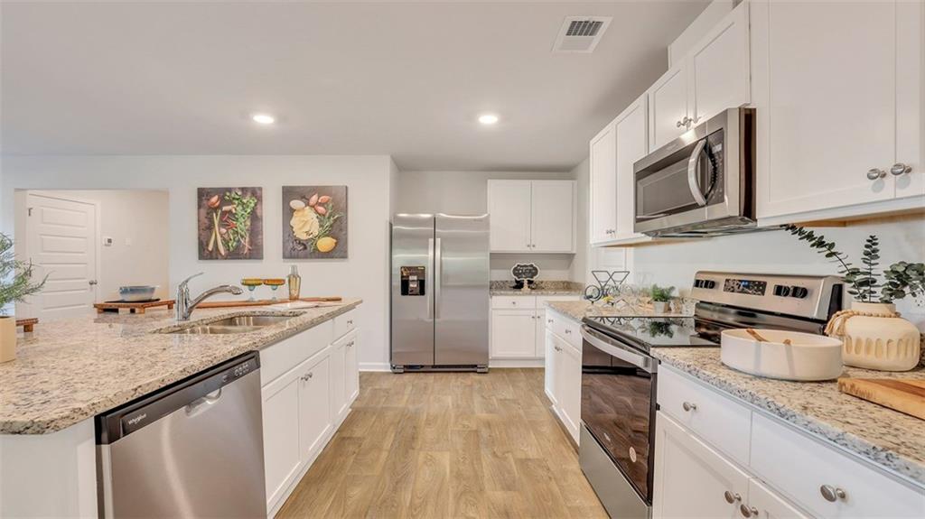 5455 Baybrook Circle