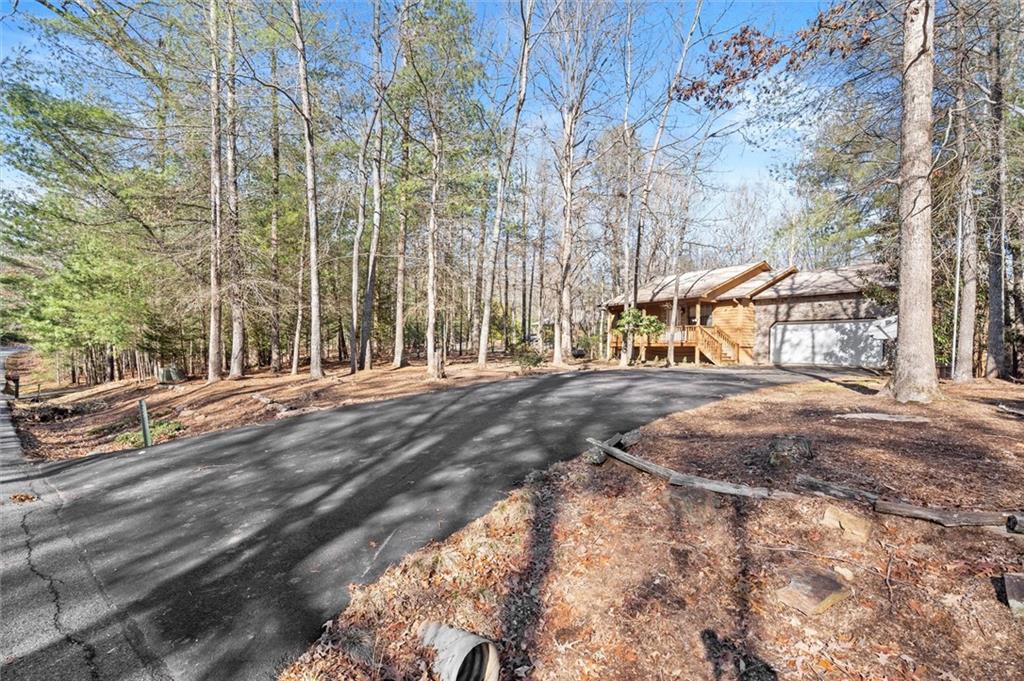 425 Enchanted Woods Dr