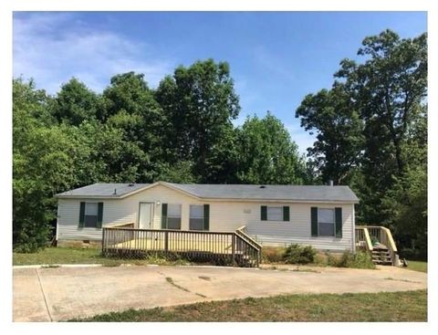 Homes For Sale - 6736 Victoria Lane<br/> Lula, GA 30554