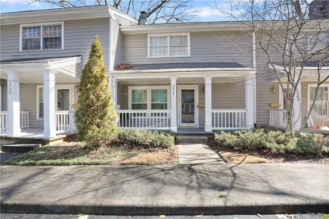 2761 Farmstead Road SE Smyrna GA 30080