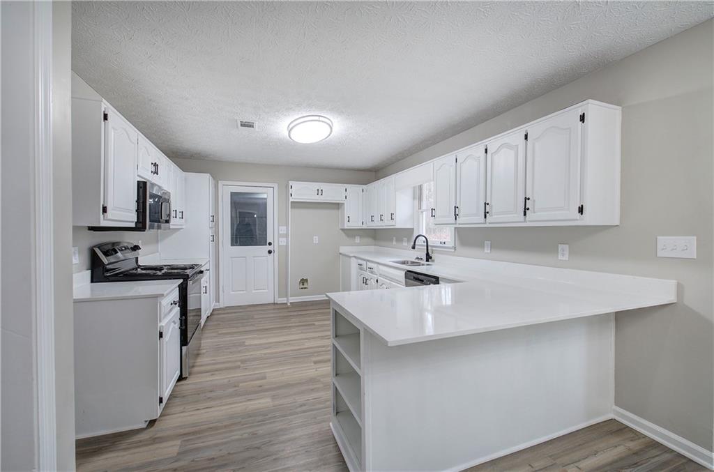 1722 Luther Bailey Road