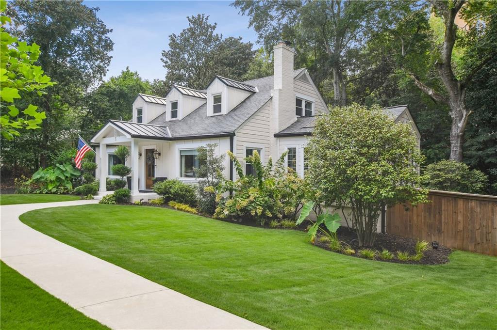 2035 Fairhaven Circle NE