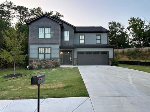 Single Family Residence in Decatur GA 2444 Whites Ridge.jpg