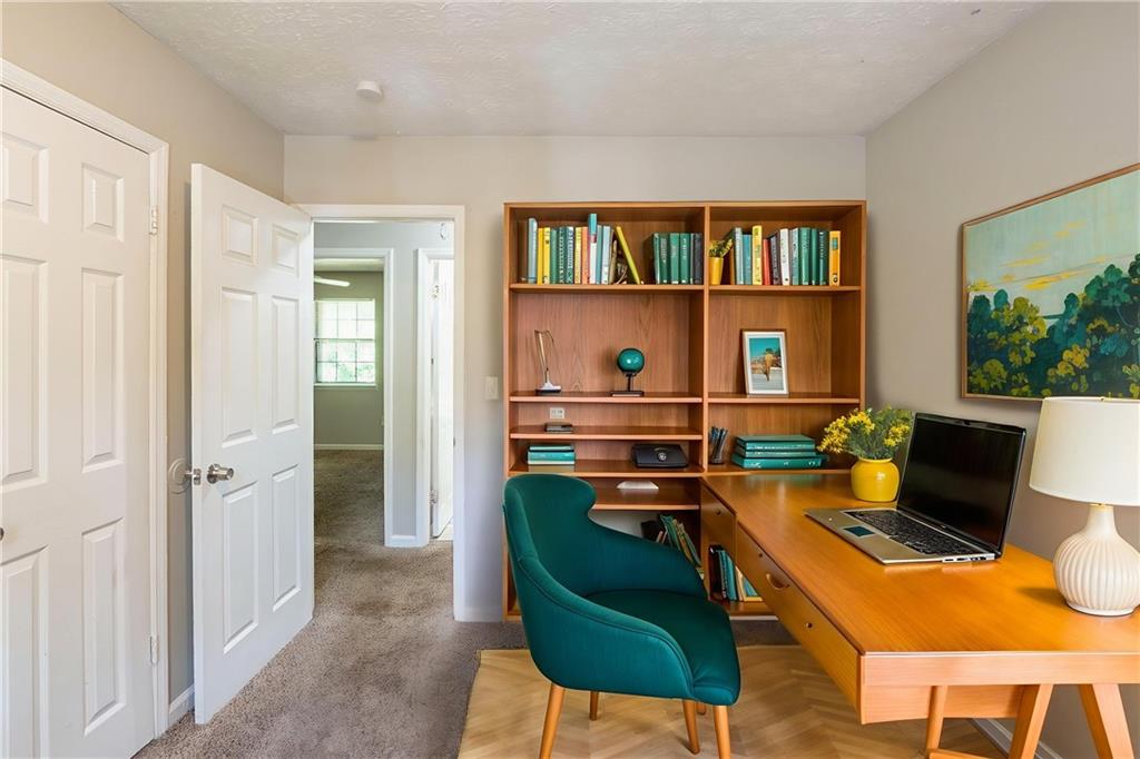 2242 Cherokee Valley Circle