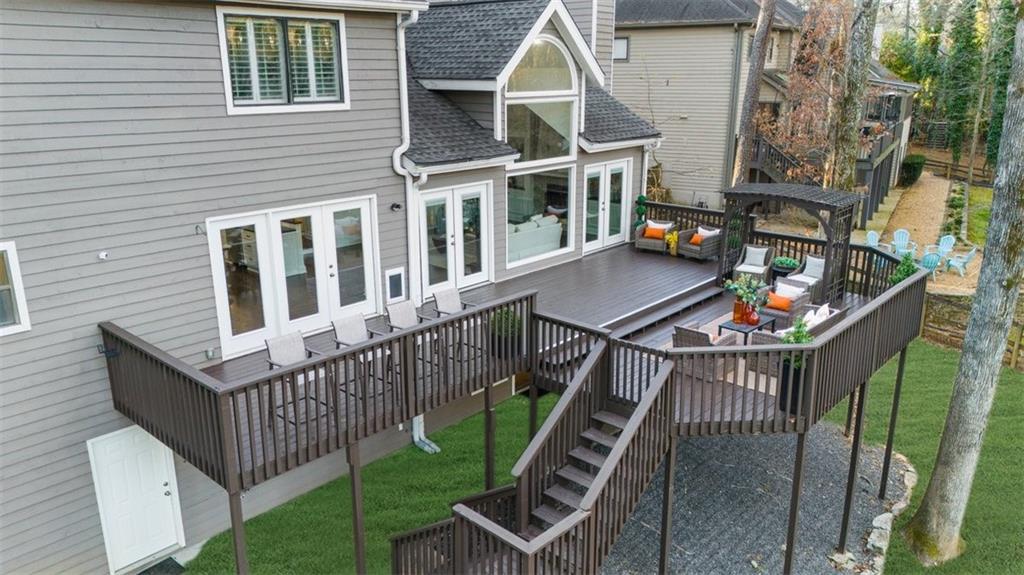 10155 Cresent Hill Lane