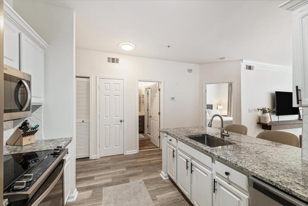 955 Juniper Street NE 3226
