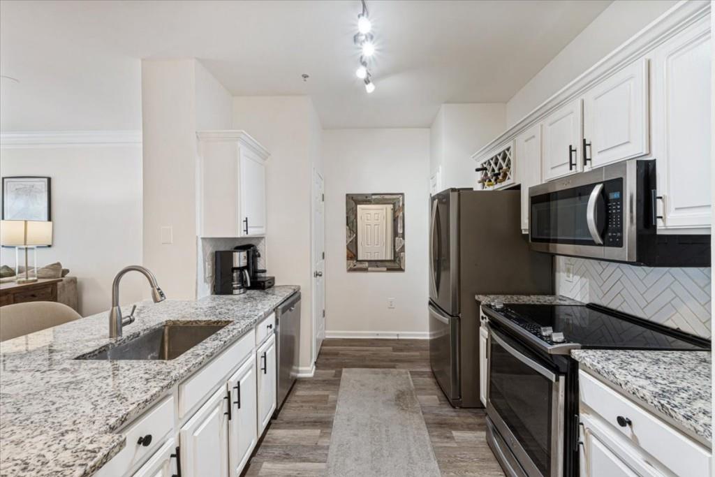 955 Juniper Street NE 3226