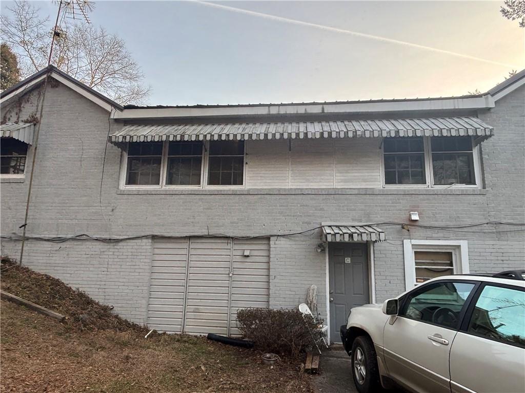 802 N Park St Highway