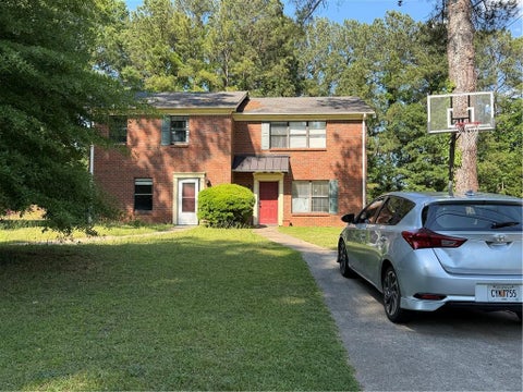 Multifamily For Sale - 883 Yorkshire Lane<br/> Lawrenceville, GA 30044
