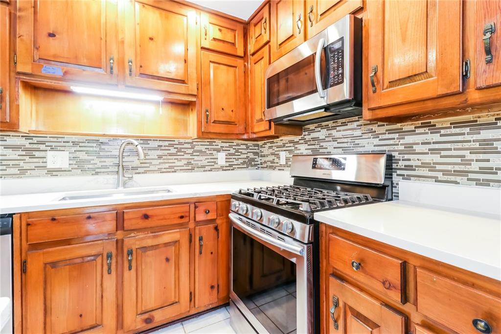 1603 Circlestone Drive, Stone Mountain, Georgia image 6