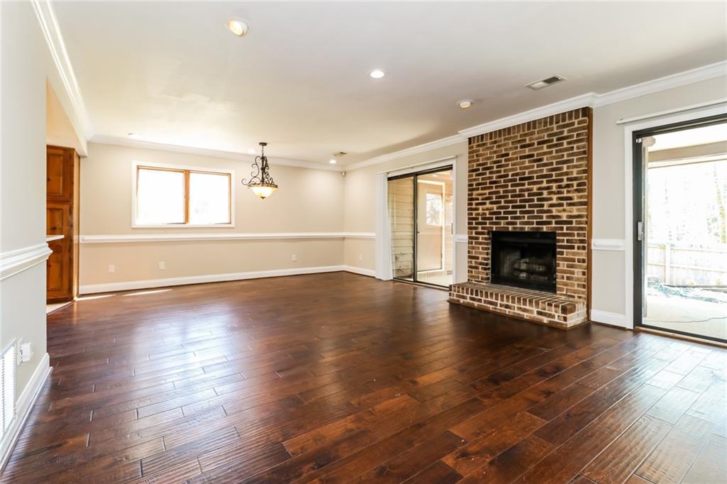 1603 Circlestone Drive, Stone Mountain, Georgia image 3