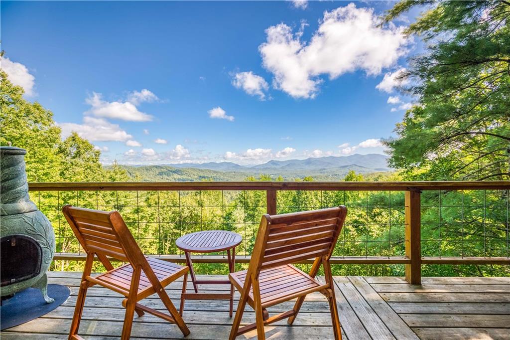 411 Chestnut Cove Road