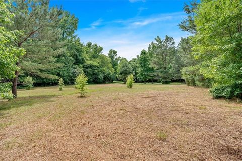 Single Family Residence in Cartersville GA 100 Dover Road 44.jpg