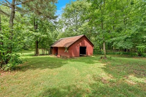 Single Family Residence in Cartersville GA 100 Dover Road 38.jpg