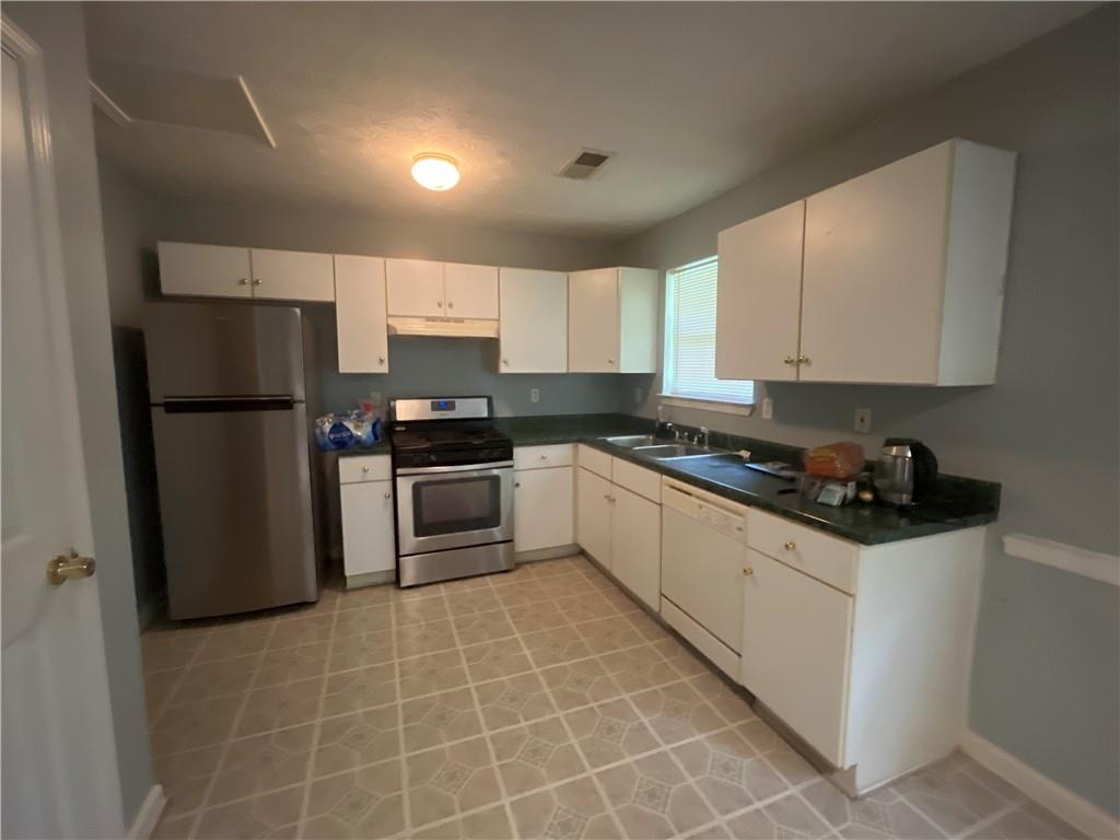 1335 Pebble Ridge Lane