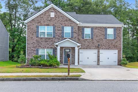 Homes For Rent - 6426 Beaver Creek Trail<br/> South Fulton, GA 30349