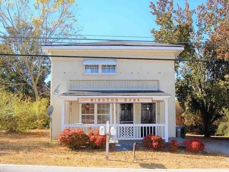 2771 Mann Road